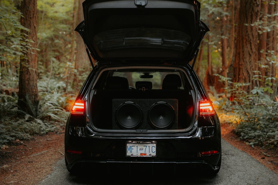 Do You Need a Capacitor for a 1200-Watt Amp? Car Audio Myths Debunked